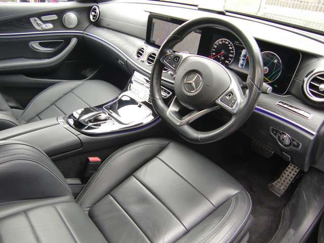 パドルシフトも装備されておりますので、気分はF1レーサー！？（＾＾