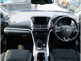 3年間・走行距離無制限の認定中古車保証が付帯します。有償で最長5年間まで延長可能です