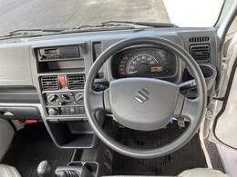 5速・4WD・パワステ・エアコン