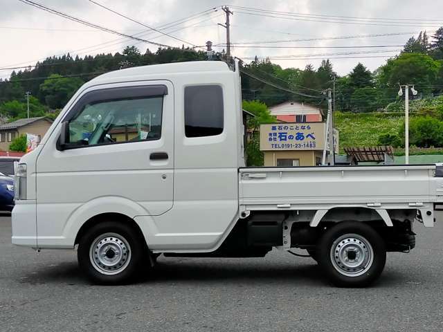 軽自動車から1BOXワゴンまで！広い展示場に高品質中古車を多数展示！最新情報は当店ホームページの在庫情報をご覧下さい