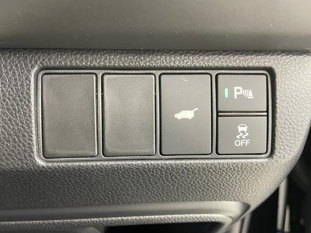 【運転席操作部】快適なドライブを楽しむための機能が装備されています！運転席から触れるので、使いやすいです！除菌プランいれていただくと、さらに清潔で安心していただけます！