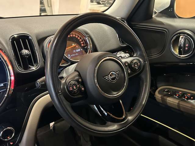 コンセプトは【五感で較べる】。お気軽にスタッフにお尋ね下さい！