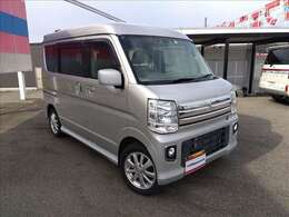 憧れの高級車や高年式車に半額据え置きで乗れてしまう残価設定型ローンの「ゴジュッパ」を導入◆残価設定を使用する事によって、低予算で、ご希望の車両が購入可能になりました◆詳細はスタッフに、ご確認下さい◆