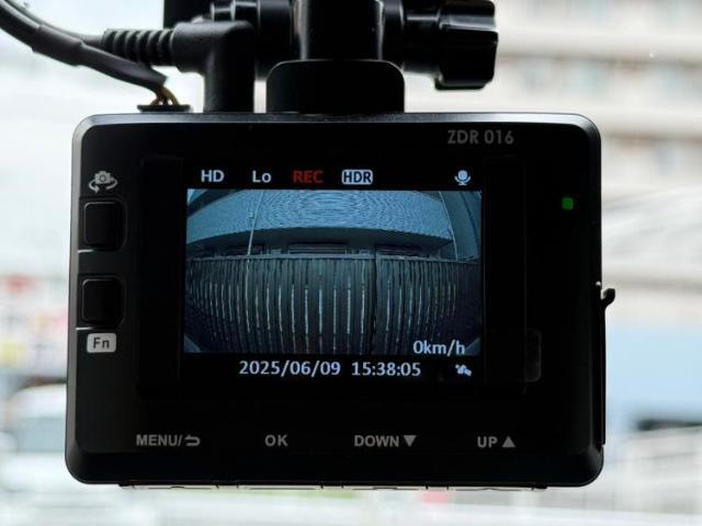 お車に合わせて無料保証以外にも、保証範囲、期間、距離を拡充させた有料保証もご用意しております！中古車の購入が初めてで不安・・・というお客様もご安心ください！
