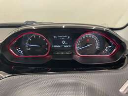 【運転席操作部】『運転席周辺の装備』の画像になります。快適なドライブを楽しむための機能が装備されています！運転席から触れるので使いやすいです！