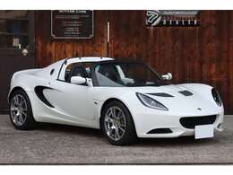 『ELISE SPORT I 』は、Mk.3世代のベーシックモデル「ELISE-1.6」をベースに、魅力的なパッケージングを追加した車両です。
