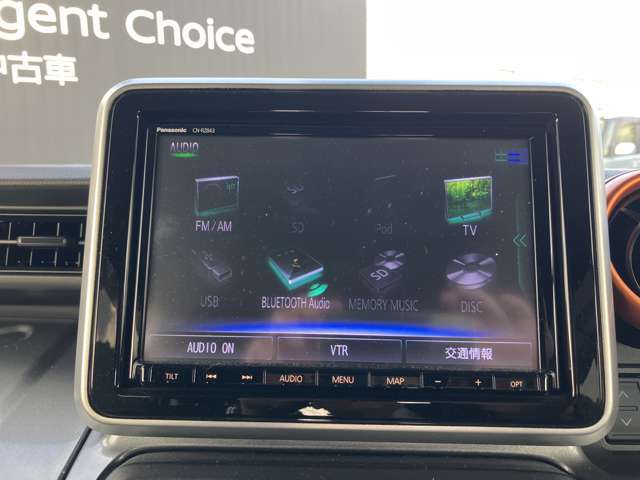 フルセグ、CD、DVD、SD、ブルートゥース