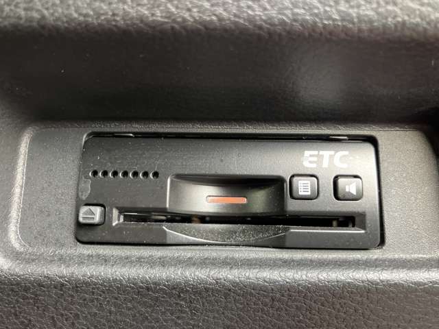料金所を楽々通過！今や必需品、ビルトインETC！見た目もスッキリ！