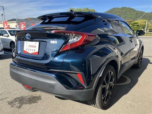 お車ご購入の際はJAFへの加入もご検討ください。