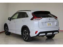 1都8県に拡がるネットワークで、お客様の安心で楽しいカーライフのお手伝いをさせていただいております。