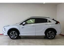 最長10年10万km特別保証延長対象車！初年度登録から最長10年または10万km走行のいずれか早いほうまで、無料で特別保証部品の修理を致しますので、乗ってから安心！明細はスタッフまでお問い合わせ下さい。