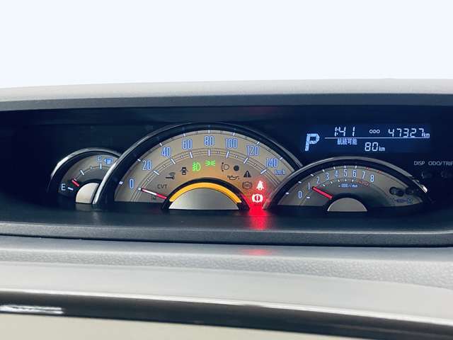 「メーター」視認性の良いメーター類です。入庫時の走行距離を表示しています。
