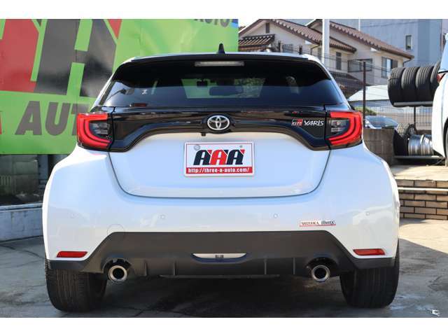 ［会社紹介］　当社は創業49年になりまして、買取車＆下取車をメインに常時50台以上展示致しております。品質及び価格には自信がございますので、是非、「お見積りボタン」よりお気軽にお問い合わせ下さい♪♪