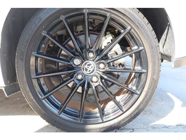 ［遠方お客様の保証］　ご購入後、万が一の故障の際の保証修理はご安心下さい。遠方のお客様の保証修理に付きましてはお近くのディーラー様及び認証修理工場様にて行えます。詳細はスタッフまでお尋ね下さいませ♪♪