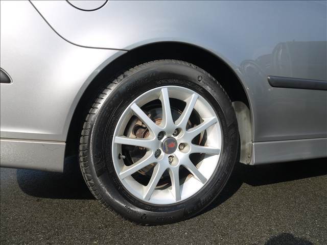 全車保証付き！高価下取り！全国配送可能！残価設定オートローン取り扱い店で月々楽々支払いが可能！ 国産車は全車保証付き！自動車公正取引協議会会員店だから安心！！
