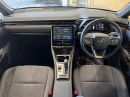 グループ総在庫数約30，000台！！全国の系列店からメーカー・車種問わずご紹介出来るので、あなたにピッタリのお車が見つかるはずです♪まずはお問い合わせ下さい☆