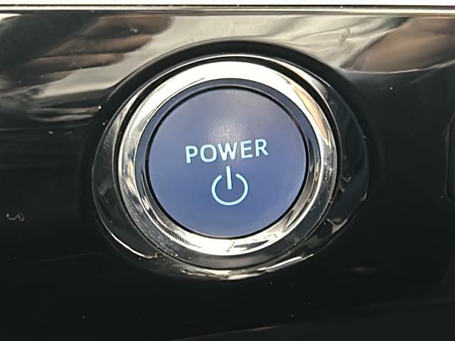 【スマートキー（エンジンスタートストップスイッチ）】スマートキー（電子キー）を持っていれば、スイッチを押すだけでエンジンをかけることができます！