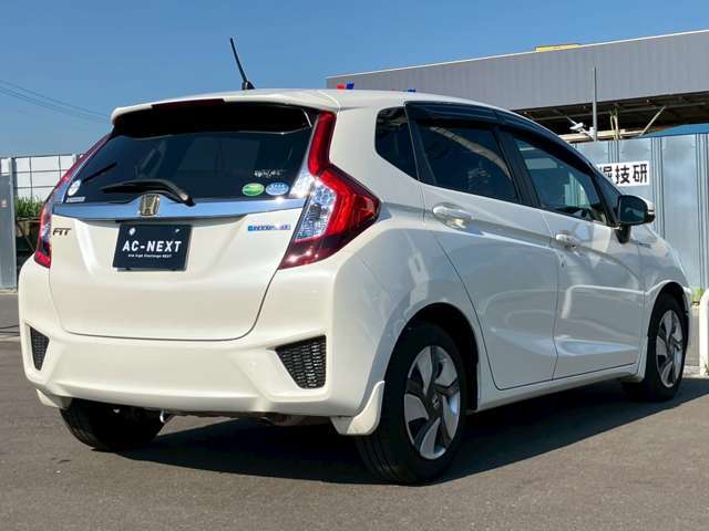 中古車は、前人様の使用状況を引き継ぐことになります『走る』『曲がる』『止まる』に関わる高額な瑕疵は購入後に訪れます。壊れるリスクの少ないお車の提供とお客様が購入後に後悔されない商品を提供をお約束します