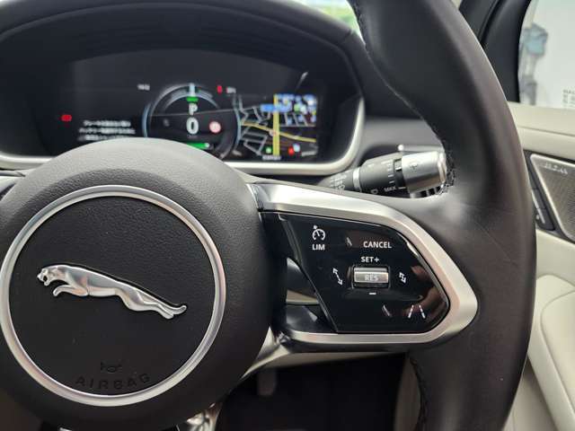 車間距離を維持しながら走行するアダプティブクルーズコントロール(ACC)！