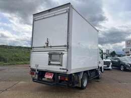 納車前の整備からアフターフォローまでカーライフをトータルにサポートさせて頂きます。