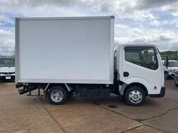 新車、中古車を問わず販売しております。車がもらえるカーリース取り扱っています。