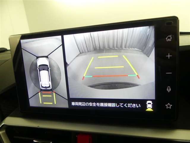 バックガイドモニターで、後方を確認しながら安心して駐車することができます。運転初心者も熟練者も必須の機能ですよ！