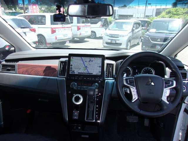 視界も広々で運転楽々