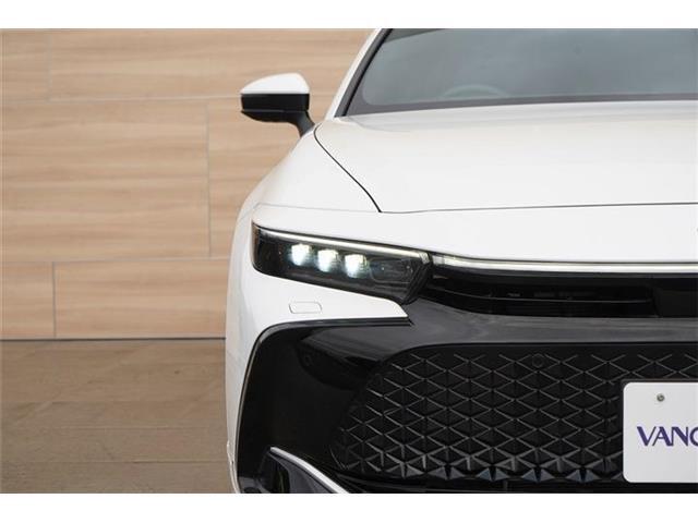 純正オートライト機能付4眼LEDヘッドライト装備☆オートライト機能装備☆夜になったり、トンネルに入ったりなどセンサーが暗くなったことを感知するとライトが自動で点灯してくれます☆