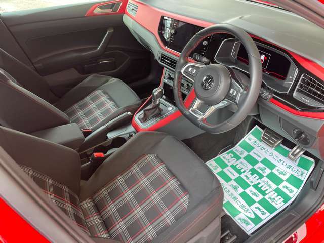 半年、1年、2年の有料保証有り。走行無制限。エンジン・ミッション・エアコン・パワーウインドウ・純正ナビなど保証内容充実・無料ロードサービス付き。詳しくはお問い合わせ下さい。