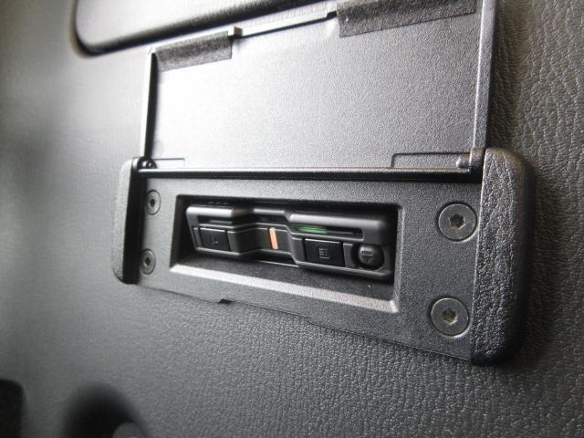ETC車載器搭載です。スマートICも増えてきており、必須装備といって良い便利装備です。