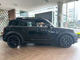 ご来店は予約制となりますので、ご来店の際は事前にご予約をお願いいたします。