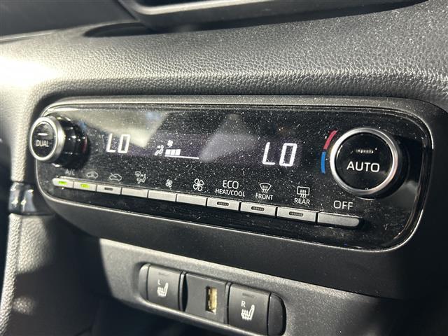【運転席操作部】快適なドライブを楽しむための機能が装備されています！運転席から触れるので、使いやすいです！除菌プランいれていただくと、さらに清潔で安心していただけます！