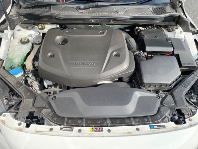 親切・丁寧な専門メカニックスタッフが応対！・車検・点検整備・事故等の修理などアフターサービスも安心。お車のカスタマイズもネクステージのサービススタッフまでご相談ください！