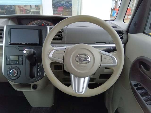 安心とく10パック★納車前にOIL・バッテリー・ワイパー交換！その他LEDミニライト・パンク修理剤・工具セット・ブースターケーブル・作業手袋を付属！さらに消臭抗菌施工を致します♪気になる方はスタッフ迄