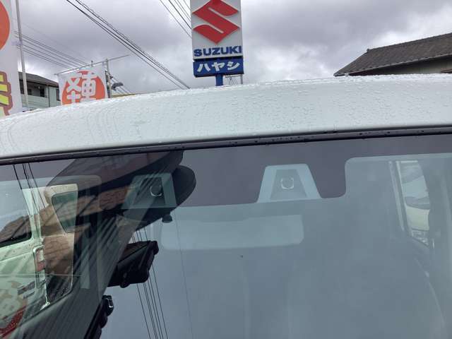 ☆車の保険は買ったところで加入するのがベストです。保険に関しても大手保険代理店をしておりますので安心してお任せください。不慮の事故の際も自社鈑金工場と連携して修理を進めてまいります☆