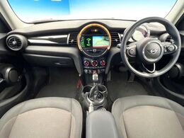 輸入車グループ総在庫数約2，000台！全国の系列店からメーカー・車種問わずご紹介出来るので、あなたにピッタリのお車が見つかるはずです♪まずはお問い合わせ下さい☆