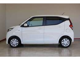 最長10年10万km特別保証延長対象車！初年度登録から最長10年または10万km走行のいずれか早いほうまで、無料で特別保証部品の修理を致しますので、乗ってから安心！明細はスタッフまでお問い合わせ下さい。