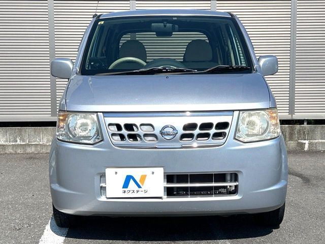 弊社では、全車『修復歴なし』のお車のみ取り扱っております。専任バイヤーによる厳選した仕入れの後、入庫後の車両チェックを行い、ネクステージが認定した高品質な中古車をご提供しております。