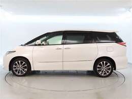 ボディーコーティングにより、輝きを持続させ、汚れが付きにくく落としやすくすることでお手入れも楽になります。詳細は店舗スタッフまでお尋ねください。