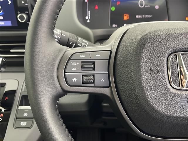 【運転席操作部】快適なドライブを楽しむための機能が装備されています！運転席から触れるので、使いやすいです！除菌プランいれていただくと、さらに清潔で安心していただけます！