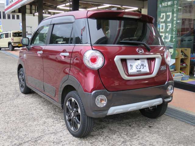 軽・コンパクト・4WD・軽トラ・商用車など、ズラリ展示中！安心納得の新車/中古車選びをお手伝い致します！