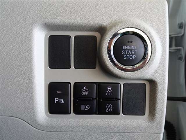 スマートアシストを搭載したサポカーS車です。