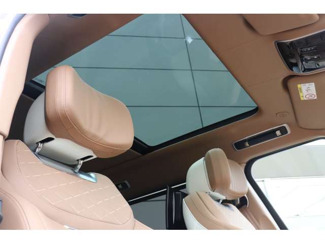 MERIDIANシグネチャーサウンドシステム、アクティブ ノイズ キャンセレーション。車内で発生するロードノイズやタイヤノイズを低減します。