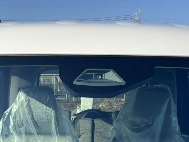 イソベモータースは総在庫350台以上です。展示車以外にも保管している車やメーカー注文中の車両もございます。お探しの車がありましたらお気軽にお電話下さい。メールでもOKです♪オーダーも出来ます！！