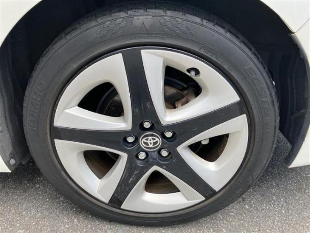 お車に合わせて無料保証以外にも、保証範囲、期間、距離を拡充させた有料保証もご用意しております！中古車の購入が初めてで不安・・・というお客様もご安心ください！