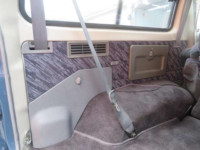 荷室内張り！こちらもキレイな状態です♪