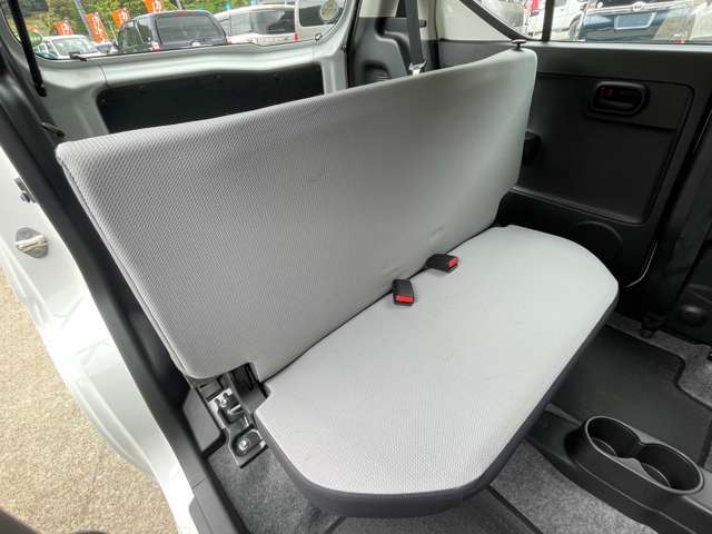 代車完備！！修理や車検の際も無料の代車が御座いますので安心ですね♪お気軽にお尋ねください！！