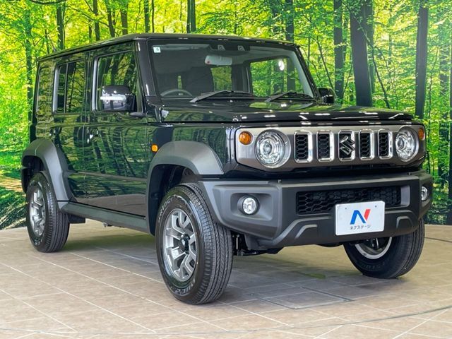 大好評のボディコーティング「弾スプラッシュコート」もご納車までに施工可能。通常のガラスコートと異なる、耐久年数6年の無機質ガラスコーティングが、ボディをキレイな状態に保ってくれます。