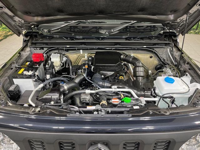 親切・丁寧な専門メカニックスタッフが応対！・車検・点検整備・事故等の修理などアフターサービスも安心。お車のカスタマイズもネクステージのサービススタッフまでご相談ください！