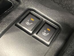 【シートヒーター】寒い日に重宝するシートヒーター！エアコンより早く温まってくれるので寒がりの人も安心ですね♪エアコンの温風は乾燥するから苦手、という方にもをおすすめです。